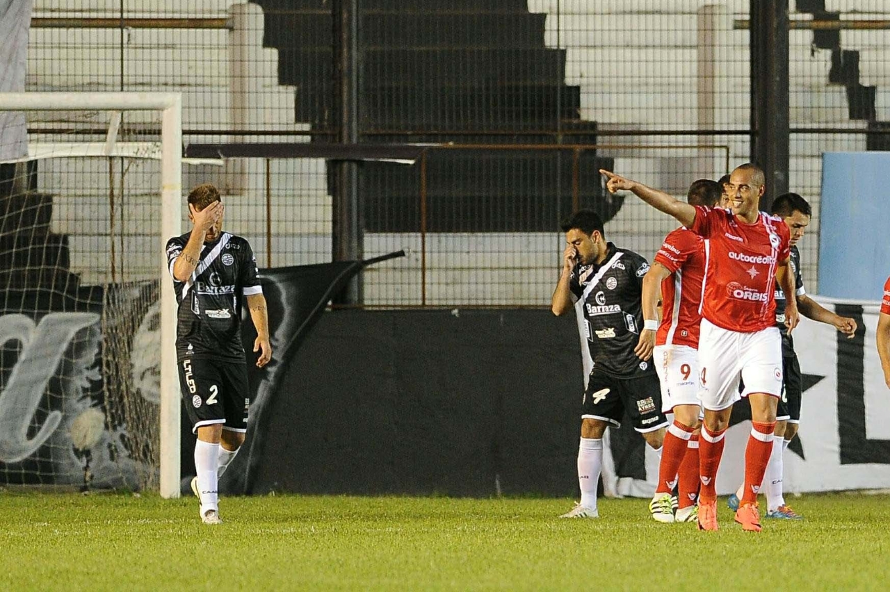 Brian Romero guió al Bicho en la goleada frente a All Boys