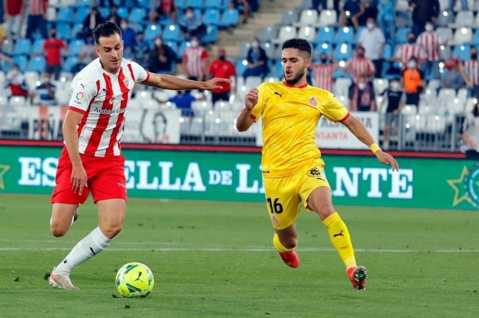 Girona, de argentino Bustos, jugará por el ascenso a Primera en España - Vimarsana News